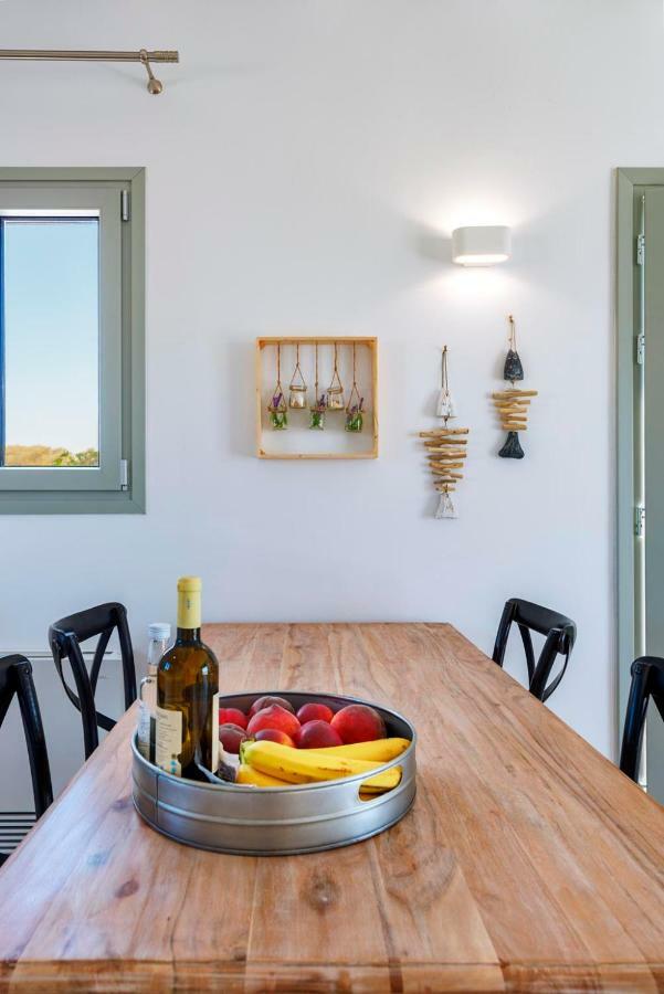 Aelion Villa Vári Buitenkant foto